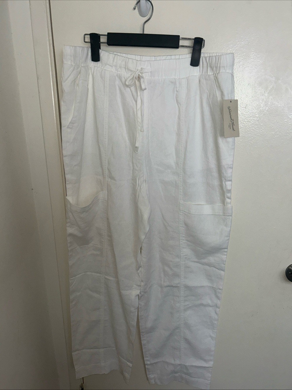 Universal Thread Cream Drawstring Waist Pants - Picture 2 of 10
